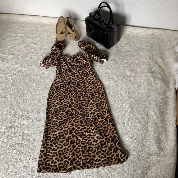 Zara Dresses & Skirts - Zara Brown & Black Animal Print Puff Sleeve Dress sz XS NWT